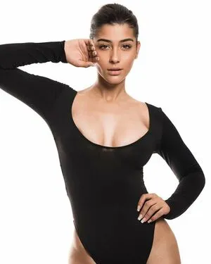 Livia Dumont Dliviaa OnlyFans Leaked Free Thumbnail Picture - #Yk1M0wwvUu