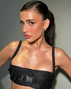 Livia Nunes Marques OnlyFans Leaked Free Thumbnail Picture - #ozfwgejpza
