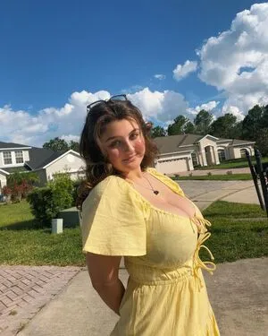 Livia OnlyFans Leaked Free Thumbnail Picture - #Y89x6fPbmk