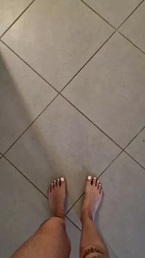 Livie Feet OnlyFans Leaked Free Thumbnail Picture - #h3GeiVQL1r