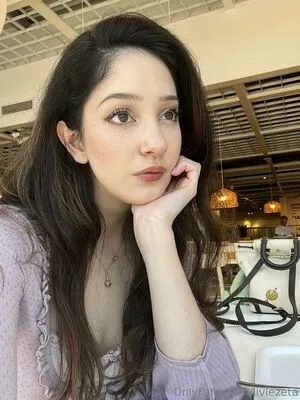 Liviezeta OnlyFans Leaked Free Thumbnail Picture - #g1DLMIPwKA