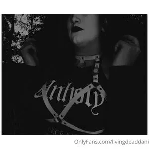 Livingdeaddani OnlyFans Leaked Free Thumbnail Picture - #5d3IgLErvd