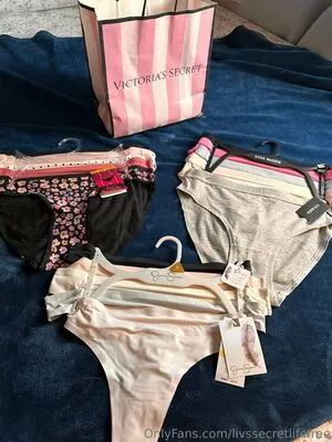 Livssecretlifefree OnlyFans Leaked Free Thumbnail Picture - #UeRKy71T9z
