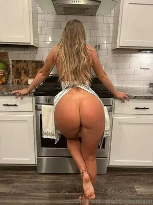 Livv Swenson OnlyFans Leaked Free Thumbnail Picture - #2ELCHsFxMd