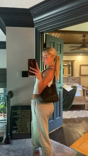 Livvy Dunne OnlyFans Leaked Free Thumbnail Picture - #nVNFqwEznK