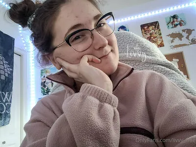 Livvy Free OnlyFans Leaked Free Thumbnail Picture - #BqBRslRBJd