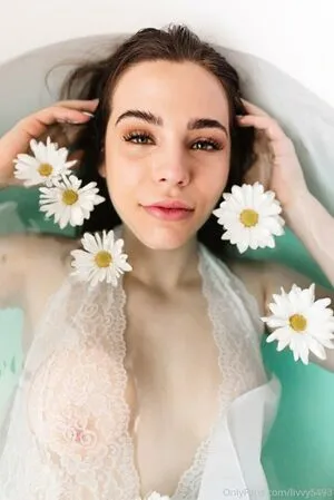Livvy5493 OnlyFans Leaked Free Thumbnail Picture - #5uGk6IqcPY