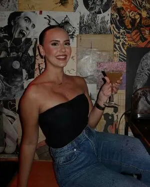 Livvypearse OnlyFans Leaked Free Thumbnail Picture - #RgM141TBKW