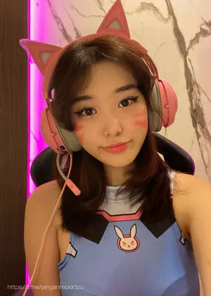 Livy Renata OnlyFans Leaked Free Thumbnail Picture - #qjtxxiW3cQ