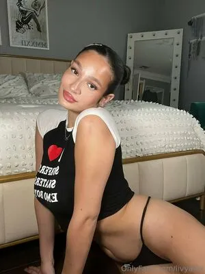 Livyalex OnlyFans Leaked Free Thumbnail Picture - #5R0Vj8v6ED