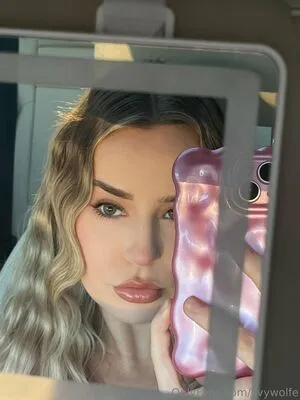 Livywolfe OnlyFans Leaked Free Thumbnail Picture - #5VstQq35du