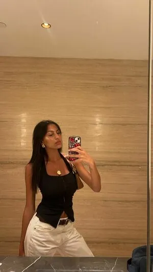 Liyamizrahii OnlyFans Leaked Free Thumbnail Picture - #F6943wHuL7