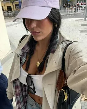 Liyamizrahii OnlyFans Leaked Free Thumbnail Picture - #M5JZOYZ9pT