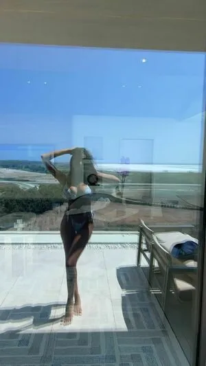 Liyamizrahii OnlyFans Leaked Free Thumbnail Picture - #Naar4YuNgZ