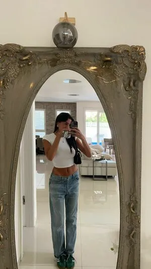Liyamizrahii OnlyFans Leaked Free Thumbnail Picture - #syENWaHjSN