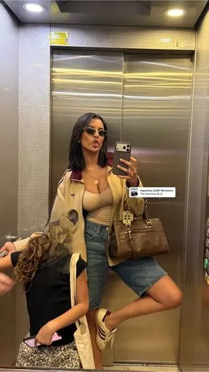 Liyamizrahii OnlyFans Leaked Free Thumbnail Picture - #ubWUcGDyAv