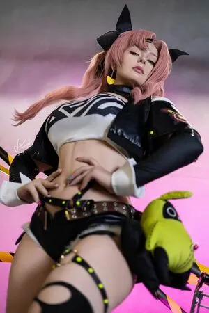 Liz Joestar OnlyFans Leaked Free Thumbnail Picture - #iYBAPoITes