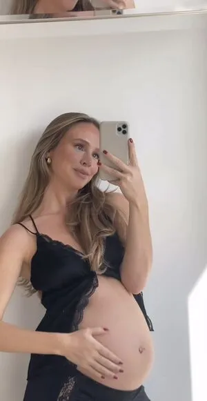 Liz Kaeber OnlyFans Leaked Free Thumbnail Picture - #5gL2edq4ml