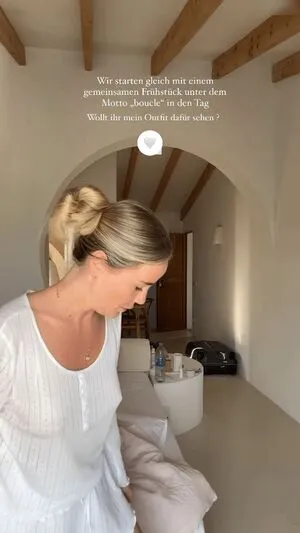 Liz Kaeber OnlyFans Leaked Free Thumbnail Picture - #SAJQZcFHKy
