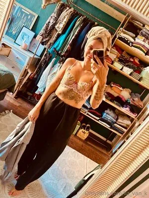 Liz Van K OnlyFans Leaked Free Thumbnail Picture - #GUiddD8qZ4