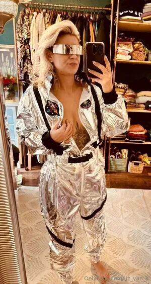 Liz Van K OnlyFans Leaked Free Thumbnail Picture - #vvmlT5aDUt
