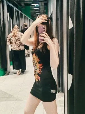Liz0n OnlyFans Leaked Free Thumbnail Picture - #6B7mDArVyp