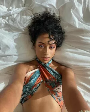 Liza Koshy OnlyFans Leaked Free Thumbnail Picture - #ZTTuUDGCH0