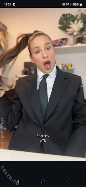 Liza Waschke OnlyFans Leaked Free Thumbnail Picture - #N1qw3H4TyT