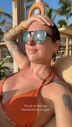 Liza Waschke OnlyFans Leaked Free Thumbnail Picture - #XvaubWWu8X