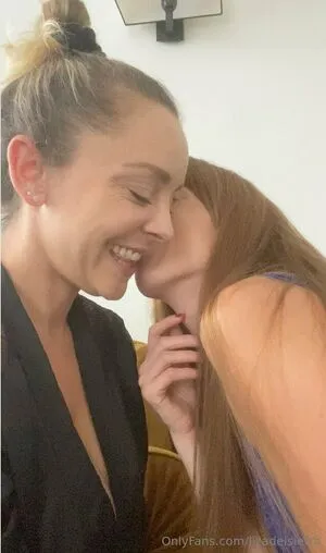 Lizadelsierra OnlyFans Leaked Free Thumbnail Picture - #e8QNH0Fi9m