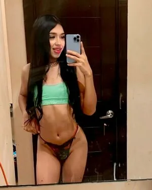 Lizarely Jordan OnlyFans Leaked Free Thumbnail Picture - #HwlKAUkFFw