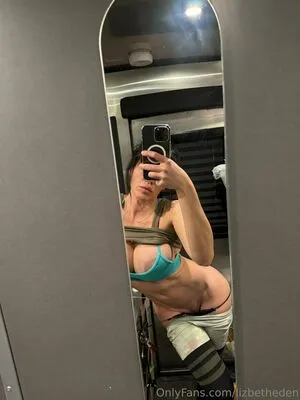 Lizbeth Eden OnlyFans Leaked Free Thumbnail Picture - #SpswavEBR3