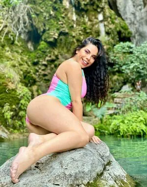 Lizbeth Rodriguez OnlyFans Leaked Free Thumbnail Picture - #8Eea2rLJk9