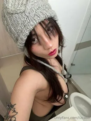 Lizcastl OnlyFans Leaked Free Thumbnail Picture - #KqMGjAJvTz