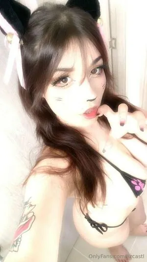 Lizcastl OnlyFans Leaked Free Thumbnail Picture - #mqVoui6wlm
