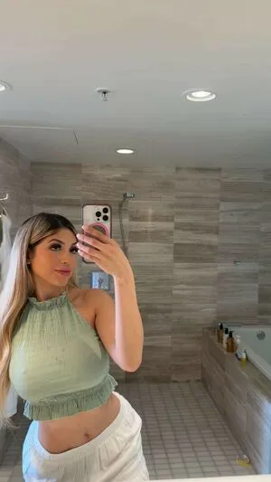 Lizethramirez OnlyFans Leaked Free Thumbnail Picture - #21JOQcct2P