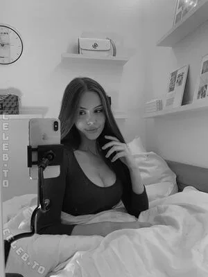 Lizezki OnlyFans Leaked Free Thumbnail Picture - #nS9bOnwqxS