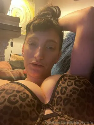Lizharveynsfw OnlyFans Leaked Free Thumbnail Picture - #O1pAVL5nFl