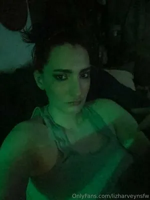 Lizharveynsfw OnlyFans Leaked Free Thumbnail Picture - #gXo759zvim