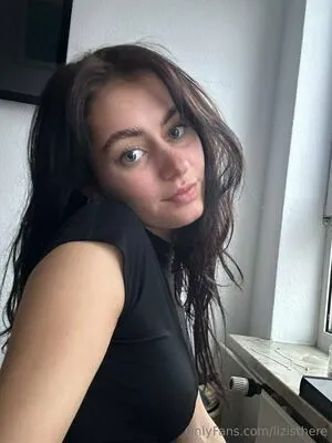 Lizisthere OnlyFans Leaked Free Thumbnail Picture - #3rmBOZpG4h