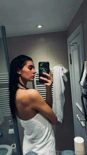 Lizisthere OnlyFans Leaked Free Thumbnail Picture - #Y40MN5DYS6