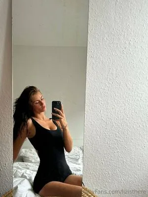 Lizisthere OnlyFans Leaked Free Thumbnail Picture - #kOxz3rNAC9