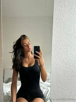 Lizisthere OnlyFans Leaked Free Thumbnail Picture - #nAtHXrxTCR