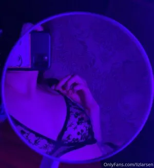 Lizlarsen OnlyFans Leaked Free Thumbnail Picture - #XMKj3bszWA