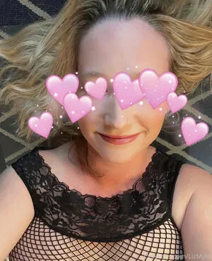Lizmyth OnlyFans Leaked Free Thumbnail Picture - #I9kdBWEAkh