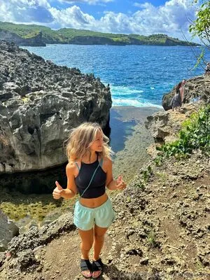 Liztravels OnlyFans Leaked Free Thumbnail Picture - #h76uGoehre