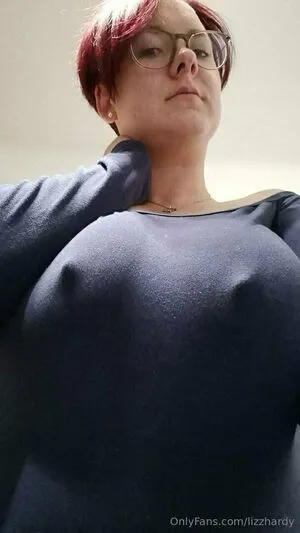 Lizzhardy OnlyFans Leaked Free Thumbnail Picture - #zRwaxABs17