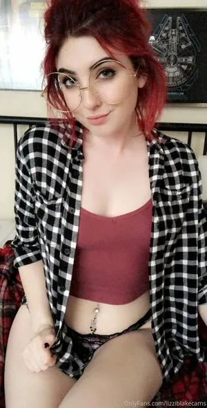 Lizzi Blake OnlyFans Leaked Free Thumbnail Picture - #VTw7ZccmNV