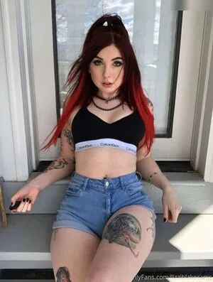 Lizzi Blake OnlyFans Leaked Free Thumbnail Picture - #iiF5ke5exg