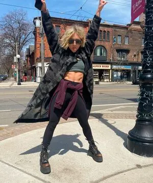 Lizzie Broadway OnlyFans Leaked Free Thumbnail Picture - #qjwpArmKFQ